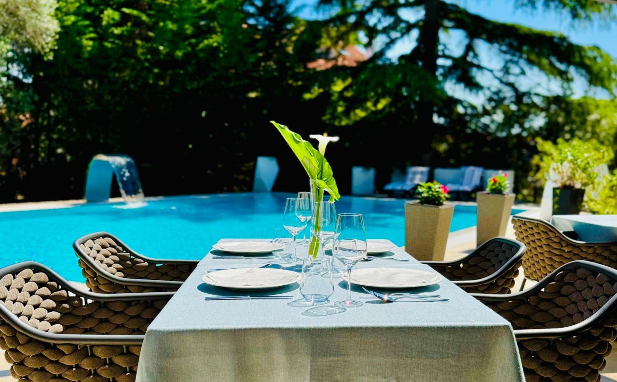 Hotel Arupinum 4*